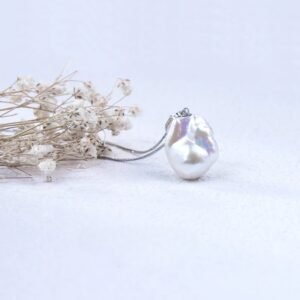 100% pure freshwater pearl baroque pendant S925 silver versatile silver chain